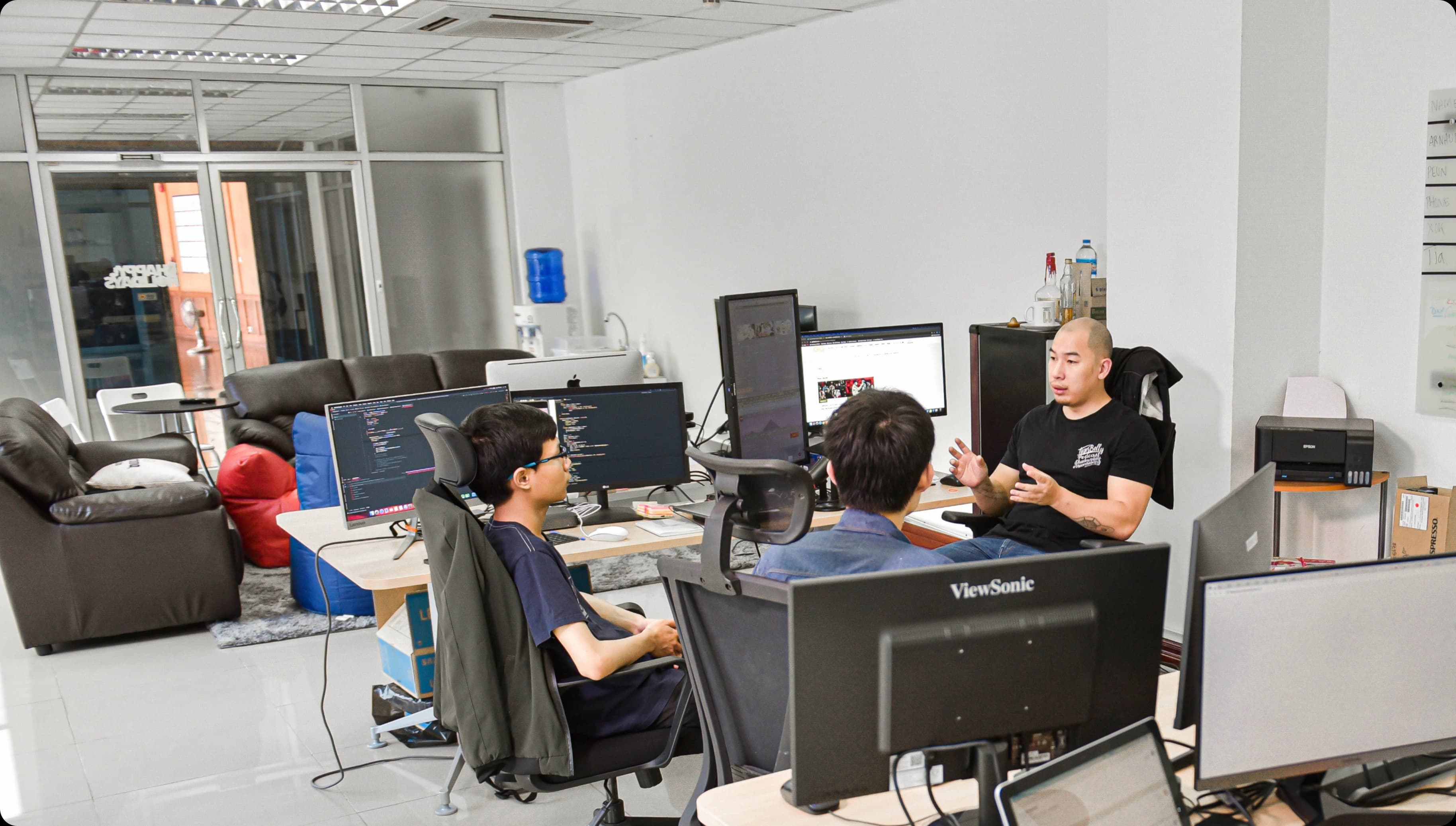 services.career_at_comet